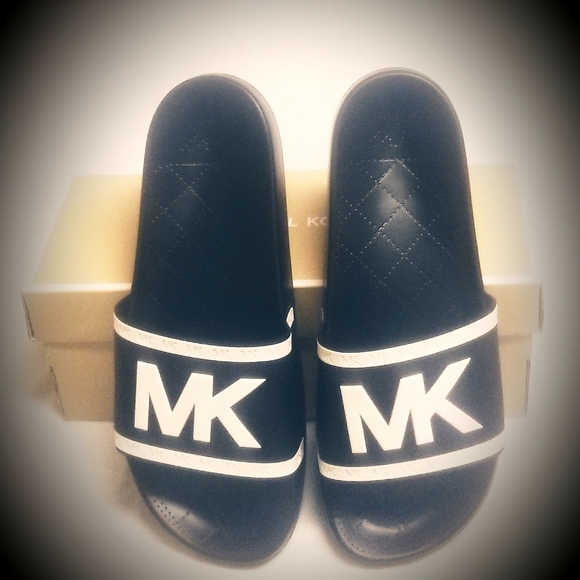 Michael Kors Shoes - Micheal Kors